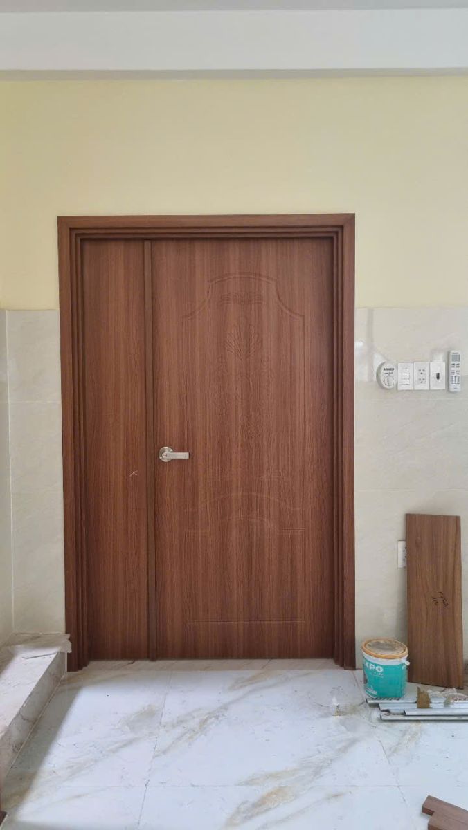 nhatminhhome nhận thi công lắp đặt cửa nhựa composite kích thước lớn