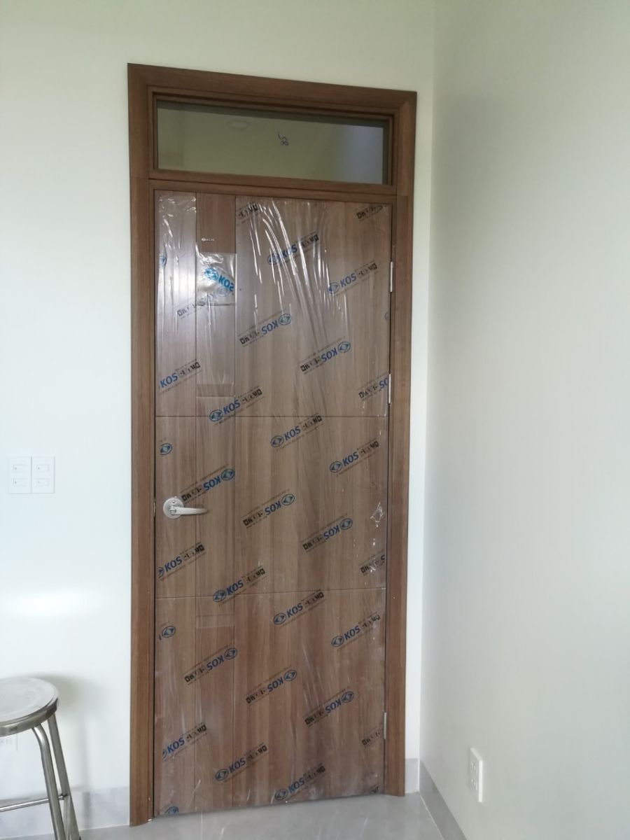mẫu cửa nhựa abs hàn quốc có gắn ô fix cố định cho phòng ngủ
