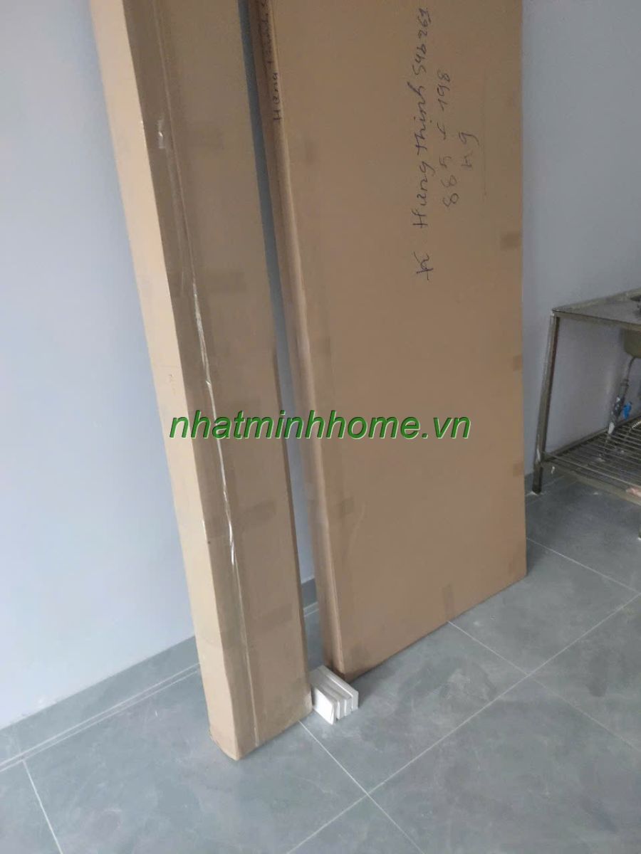sản phẩm được bao bì cẩn thận trước khi lắp đặt bàn giao cho khách hàng
