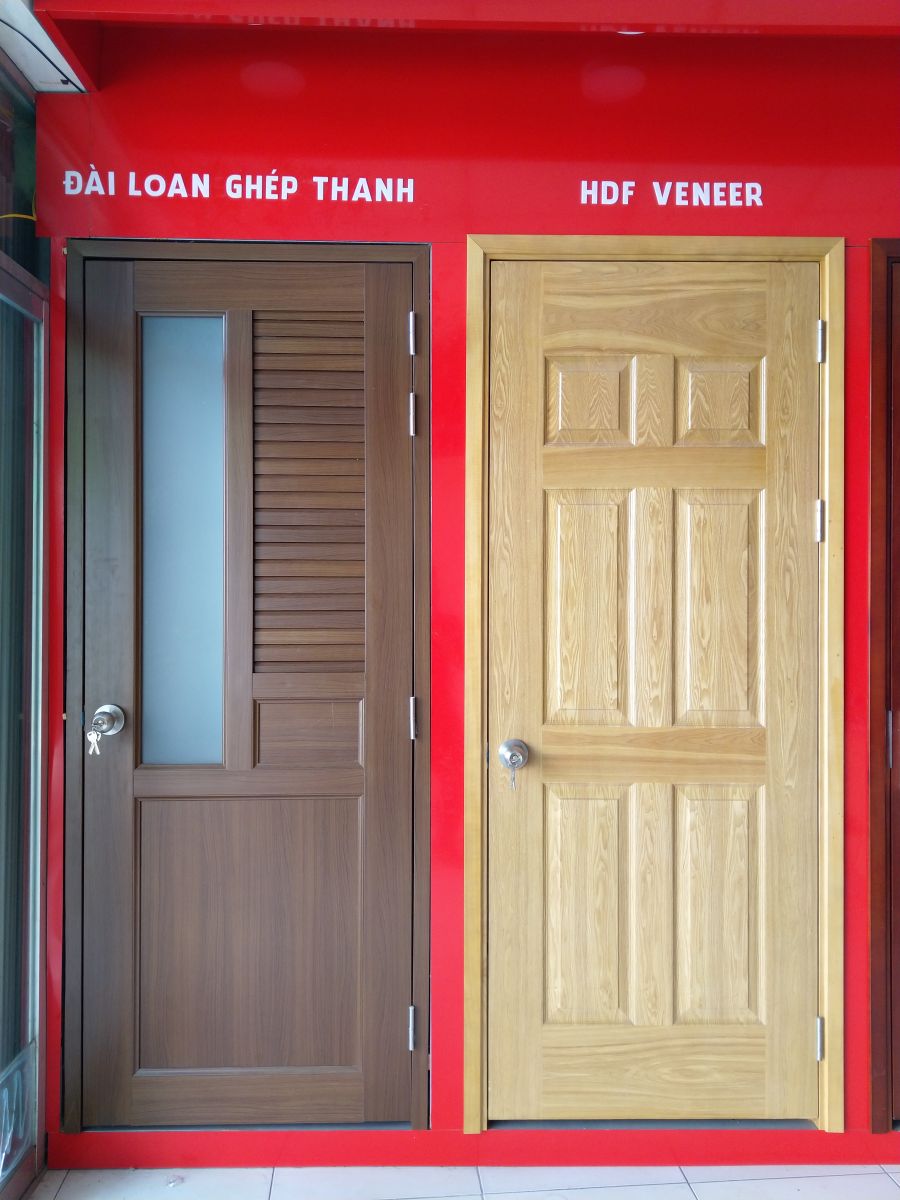 cửa phòng ngủ gỗ hdf và cửa wc nhựa đài loan giá rẻ