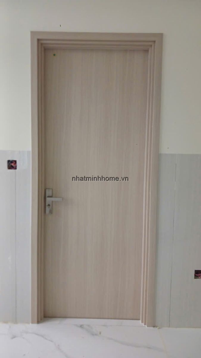 cửa phòng ngủ nhựa gỗ composite an gia phát có giá thành cạnh tranh