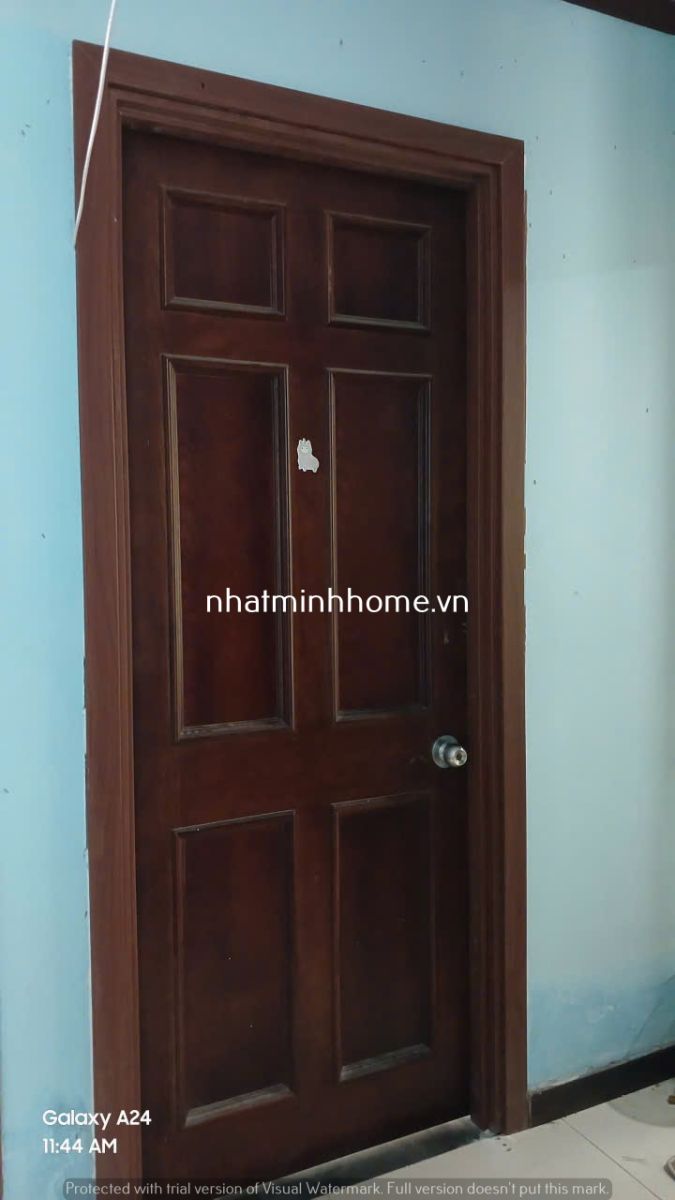 sau khi thay khung cửa nhựa composite màu B5