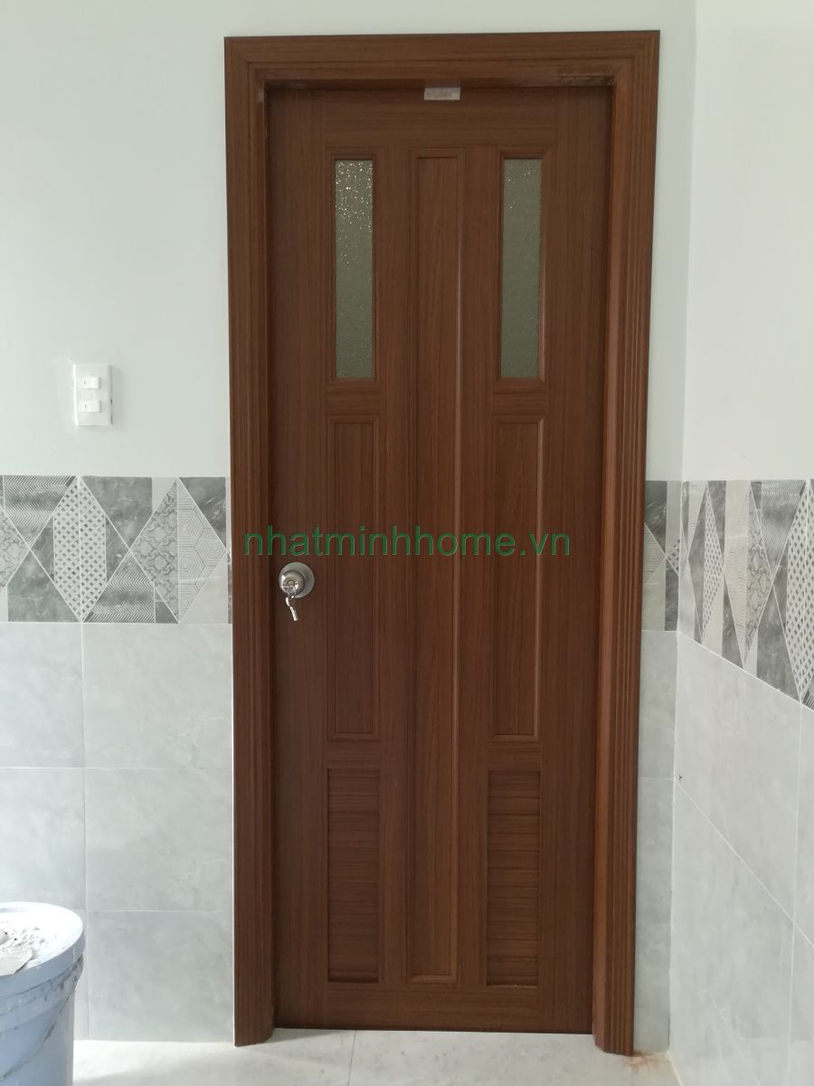 cửa nhà vệ sinh nhựa pvc giả gỗ giá rẻ